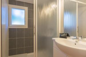 Campings Camping Le Mediterranee Argeles - Domaine pietonnier : photos des chambres