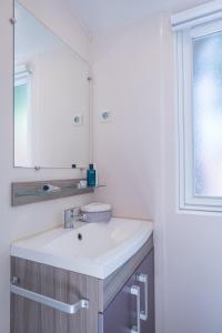 Campings Camping Le Mediterranee Argeles - Domaine pietonnier : photos des chambres