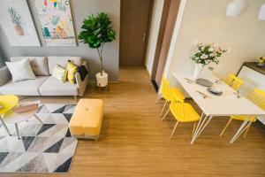 LUXURY APARTMENT VINHOMES SKYLAKE 5min to KEANGNAM