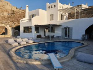 Stunning Villa 4BR in Mykonos Myconos Greece