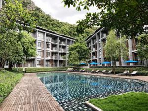23 Degree Khaoyai 2 Bedroom Tropical style