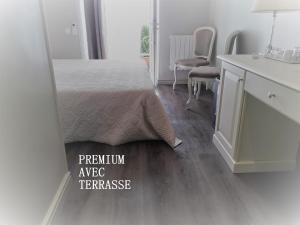 Hotels Hotel restaurant Oasis : photos des chambres