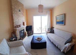 Apartment Michalis by the Sea