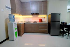 Comfy 2BR Apartment at Nifarro Park Pasar Minggu By Travelio