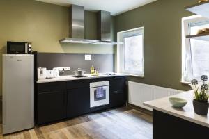 Five Reasons Hostel & Hotel