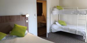 Hotels Campanile Narbonne A9/A61 : photos des chambres