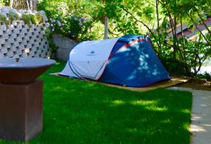 Bungalov Jeans Tent with Sauna and Pool Horjul Slovenija