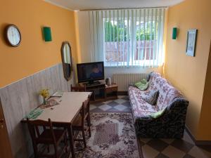 Boss 2000 Usługi Hotelarskie