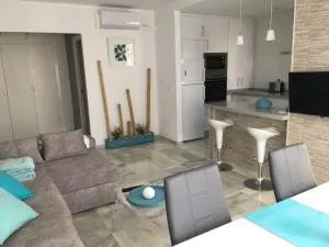 Luminoso apartamento en playa las redes, entorno natural pinares y dunas. Wifi - Inmaculada