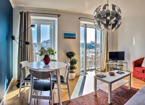 Your Lisbon Hub with Stunning View over Rooftops