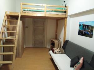 Studio Husitská 11474