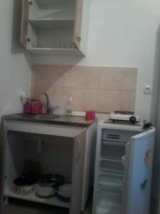 Apartmani Holiday Sutomore