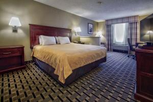 Quality Inn Moore - Oklahoma City