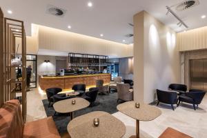 Deco Hotel Canberra