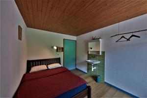 Double Room with Mountain View room in Aktivhostel HängeMatt