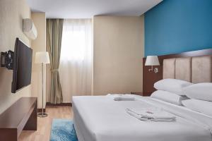 Olympia City Hotel by Dara