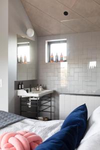 Luxury house, Golden Circle getaway - Private hot tub and sauna