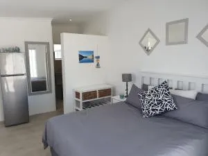 10 on Aquavista Addo River Apartment - Cannonvale