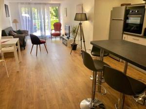 Appartements T3 L'Olivier & Jardin 1 a 4 Pers a Villa Terra : photos des chambres