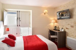 Hotels Logis Hotel Restaurant Le Puits Dore : photos des chambres