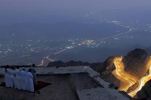 الركائز للشقق المخدومة