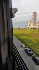 Novo Lar England Quadra Mar Meia Praia