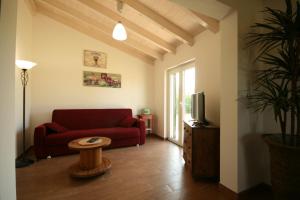 Due casette con Piscina