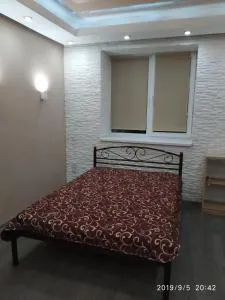 Сучасна двокімнатна квартира-студія - Chayky