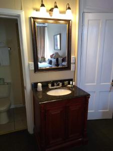 Double Room room in Hotel Wayne