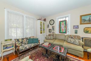 Historic home in downtown, Built in 1911