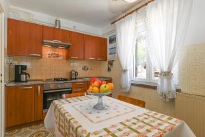 Apartment Lara 