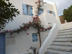 Karades Houses Poseidon 75m2