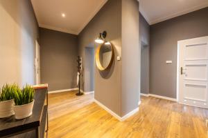 Komfortowy Apartament Victus z 2 Sypialniami by Noclegi Renters