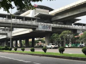 T2 2 Bedrooms 6 guests Full kitchen 1 min to BTS