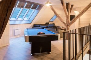 Appartement style industriel avec terrasse