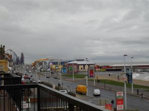 Anzy Panzy Hotel and Apartments