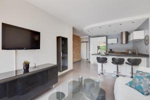 Appartements High standing air-conditioned and private pool : photos des chambres