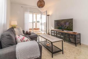 Recently Decorated 2BDR Penthouse in Fuengirola