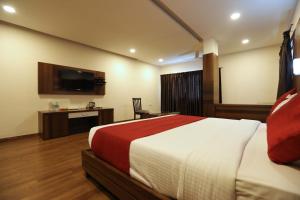 Traders Hotel - Kankanady, Mangalore