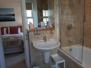 May Cottage B&B