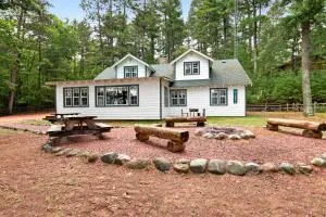 Roost Manor - Eagle River