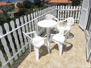 Apartments Zvone - 100 m from sea