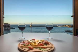 Two-Bedroom Suite with Sea View room in Residenza Vranas Boutique Hotel
