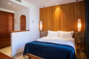 NO VIEW SINGLE ROOM  room in Portixol Hotel & Restaurant