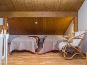 Holiday Home Alppitalo punatähti 7 apt 4 by Interhome