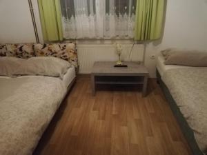 Apartmaji Pri Kokolu