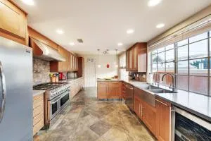 Peaceful oasis 3 bedroom home with jacuzzi - 亨廷顿海滩