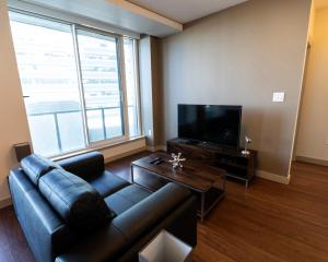 Mayfair Luxe Suites Premium by Corporate Stays