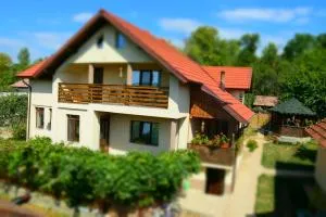 Casa Smeilor Horezu - Vaideeni