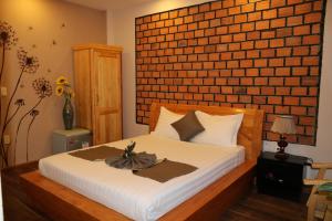 Redhouse Dalat Hotel